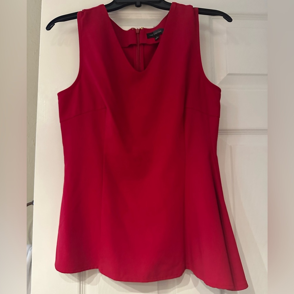 The Limited Red Beautiful classic blouse with back zipper